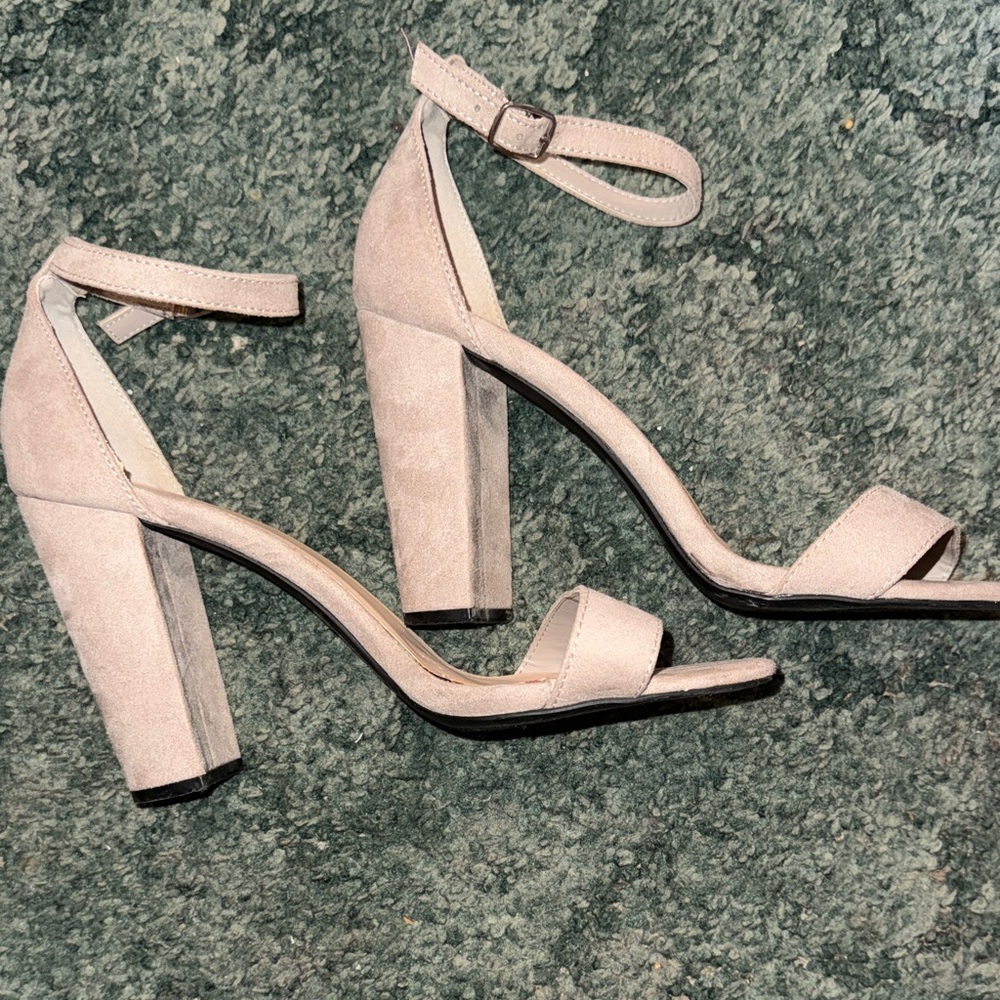 Elegant Beige Women's Heels Worn Once